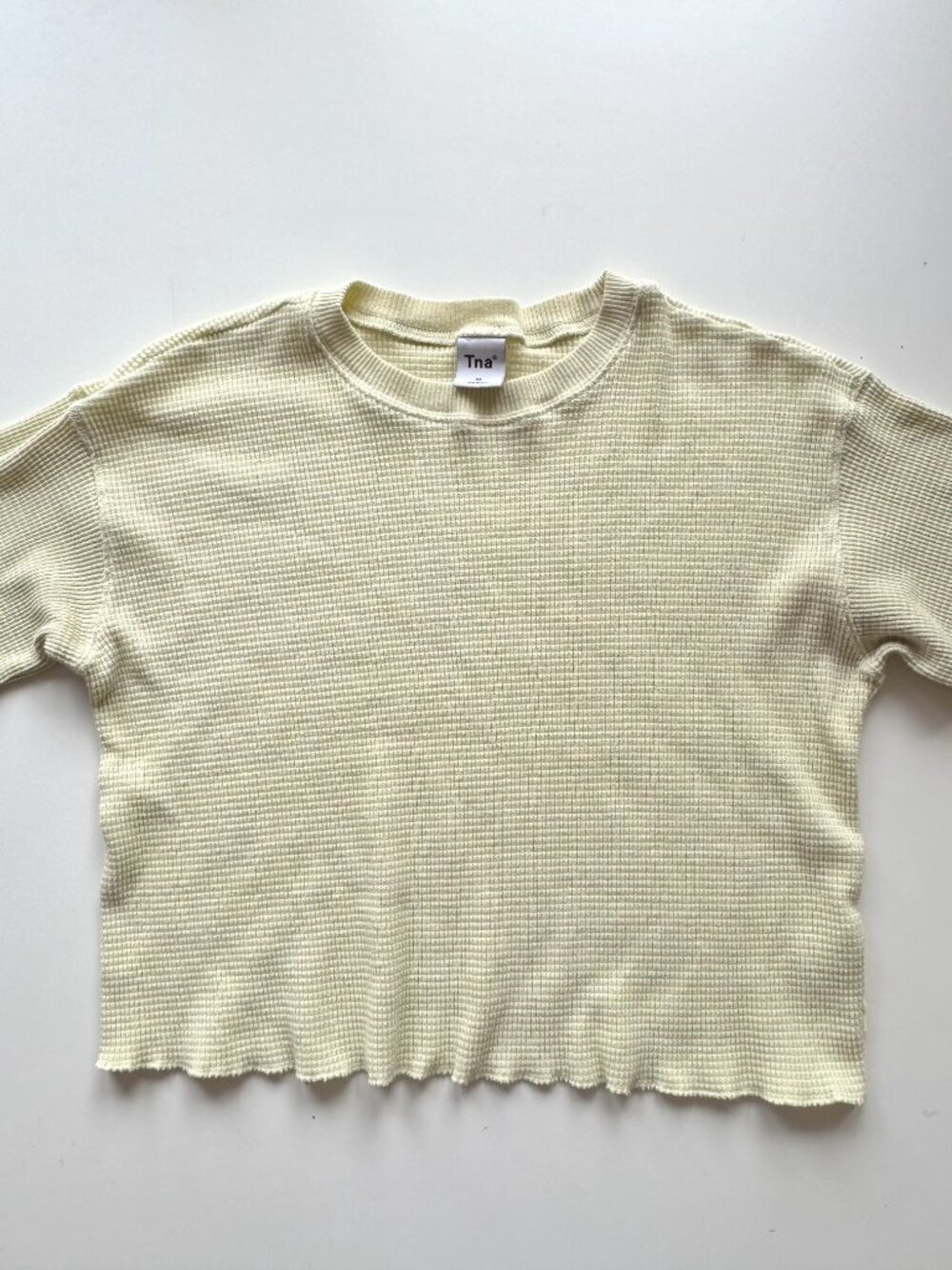Lot of 2 Aritzia TNA Items - Mays & Tour Cotton Long Sleeve T-Shirts, Size XS - Picture 3 of 13